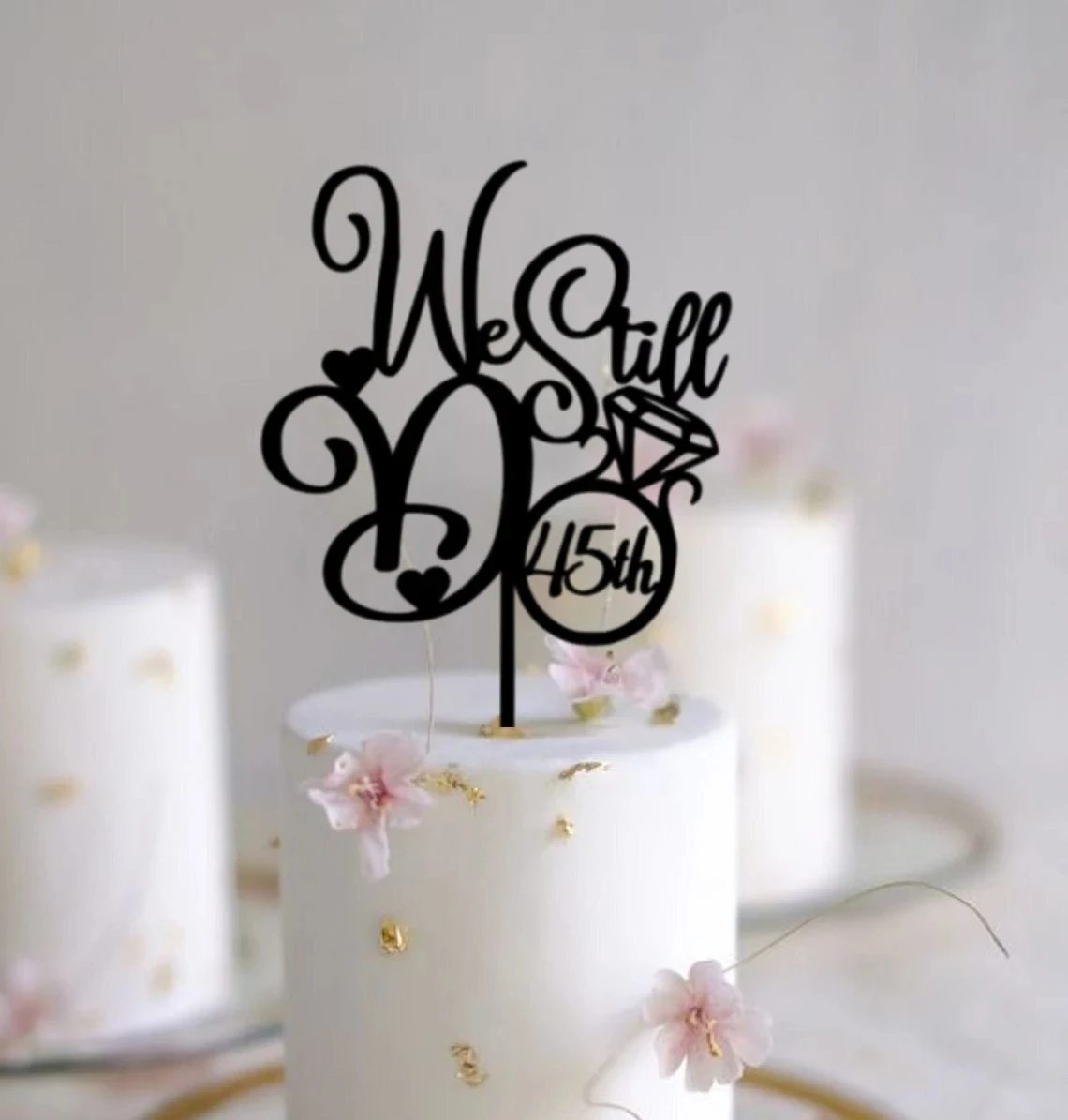 Топпер для торта на заказ We Still Do/топпер для торта на свадьбу/персонализированный топпер для свадебного торта/топпер для юбилейного торта
Топпер для торта на заказ We Still Do/топпер для торта на свадьбу/персонализированный топпер для свадебного торта/топпер для юбилейного торта