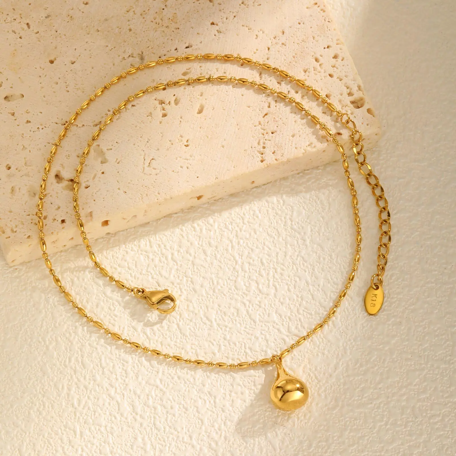 Teardrop Necklace,18k Gold Plated Stainless Steel Waterdrop Pendant Necklaces for Women, Beads Chain Waterproof Jewelry
Teardrop Necklace,18k Gold Plated Stainless Steel Waterdrop Pendant Necklaces for Women, Beads Chain Waterproof Jewelry