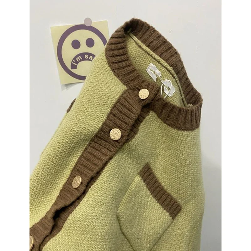 Women's 2023 New Style Green Crewneck Knitted Sweater Temperament Comfortable Cardigan Versatile Autumn and Winter Outerwear
Women's 2023 New Style Green Crewneck Knitted Sweater Temperament Comfortable Cardigan Versatile Autumn and Winter Outerwear