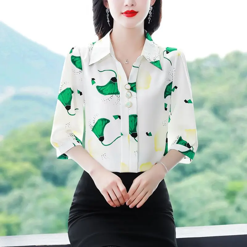 Summer 2023 New Fashion Printing Chiffon Polo-Neck 3/4 Sleeve Blouse Women Clothing Casual Buttons Pullover Shirts Ladies Loose
Summer 2023 New Fashion Printing Chiffon Polo-Neck 3/4 Sleeve Blouse Women Clothing Casual Buttons Pullover Shirts Ladies Loose