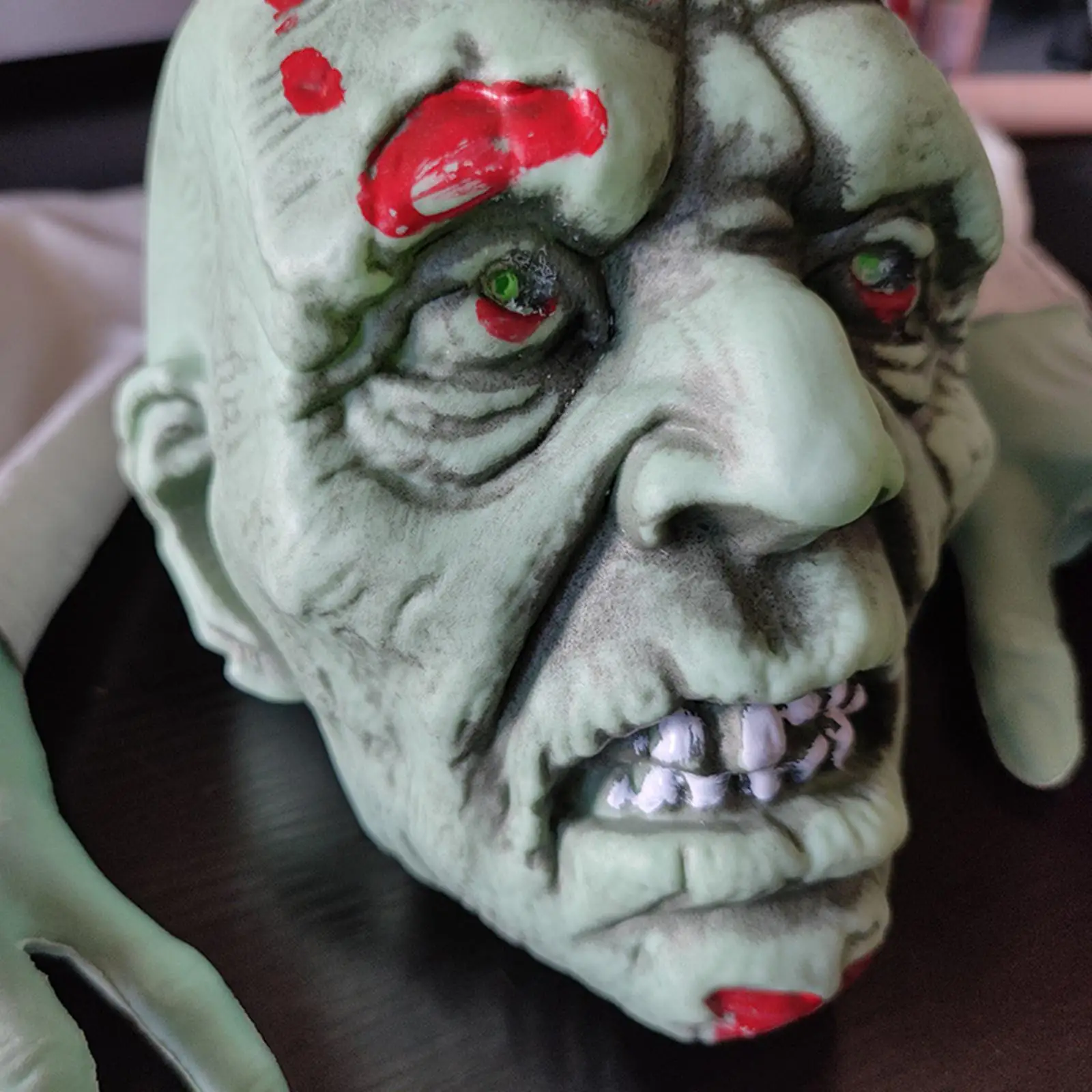 3pcs/Set Garden Zombie Decoration Outdoor Lawn Skull Head Hands Ornament Statue Decor Halloween Spooky
3pcs/Set Garden Zombie Decoration Outdoor Lawn Skull Head Hands Ornament Statue Decor Halloween Spooky