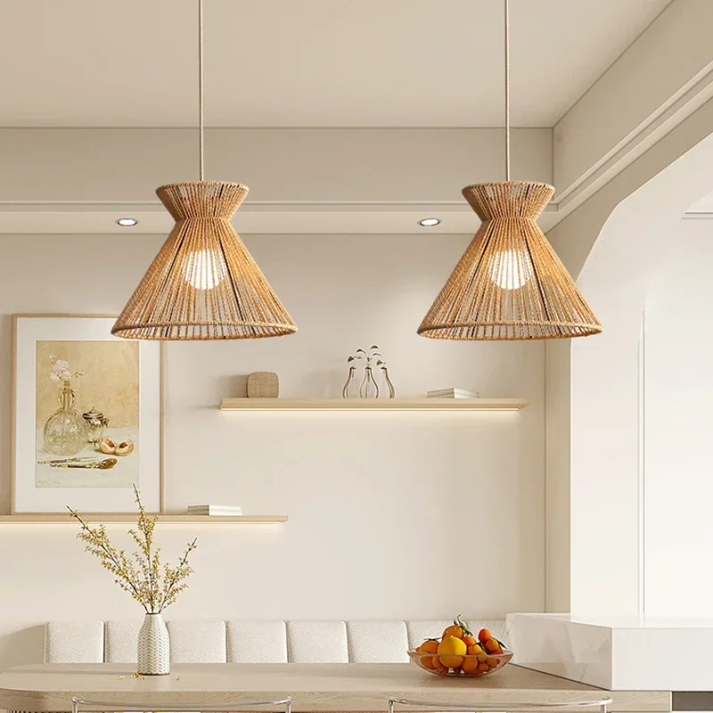 Japanese Wooden Pendant Lights Ceiling Lamp Modern Chandelier Pendant Lights Simple Design Indoor Lighting Kroonluchter LLPL
Japanese Wooden Pendant Lights Ceiling Lamp Modern Chandelier Pendant Lights Simple Design Indoor Lighting Kroonluchter LLPL