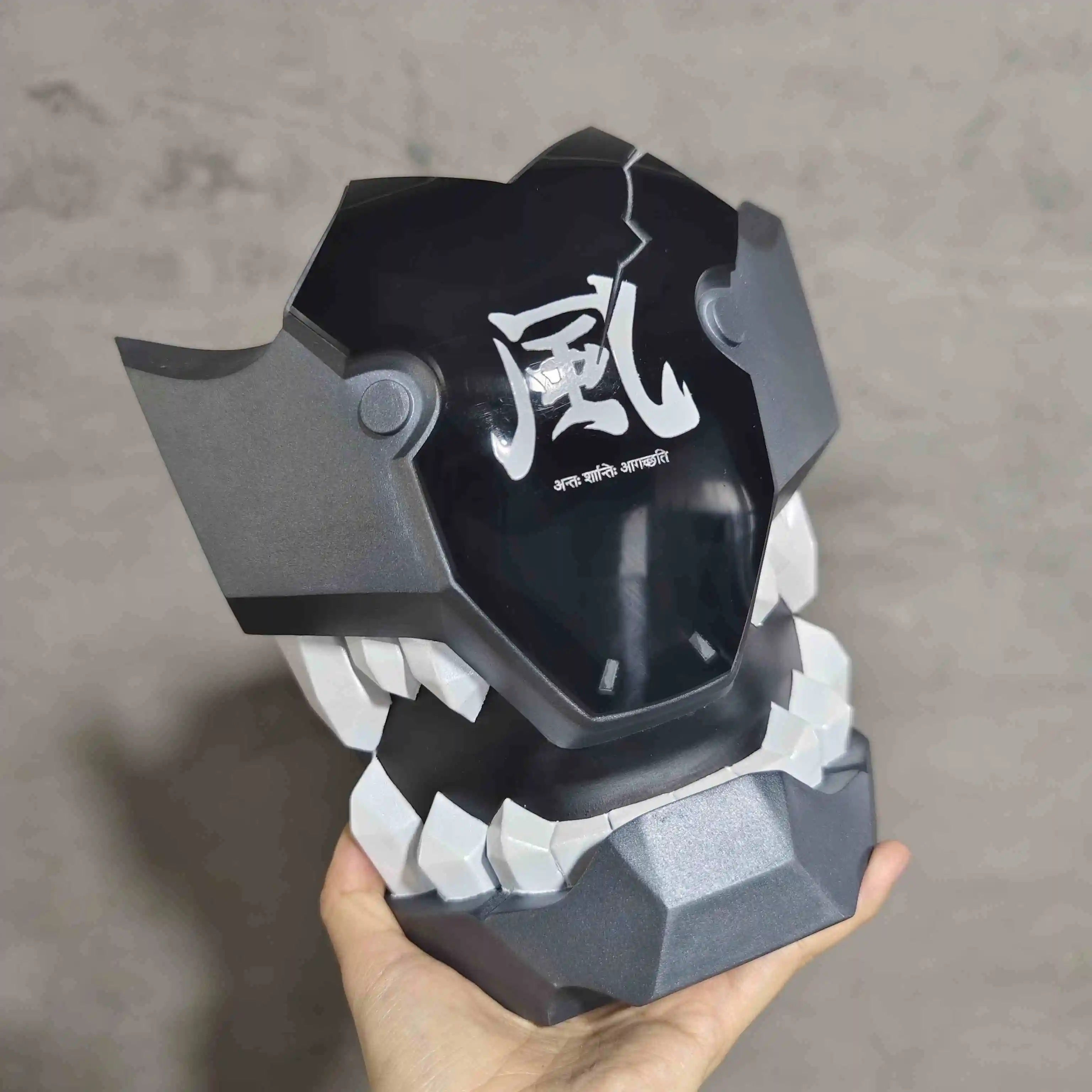Soukaku Cosplay Mask With diagonal Game Zenless Zone Zero Halloween Party Props Costume Accessories Punk Mechanical
Soukaku Cosplay Mask With diagonal Game Zenless Zone Zero Halloween Party Props Costume Accessories Punk Mechanical