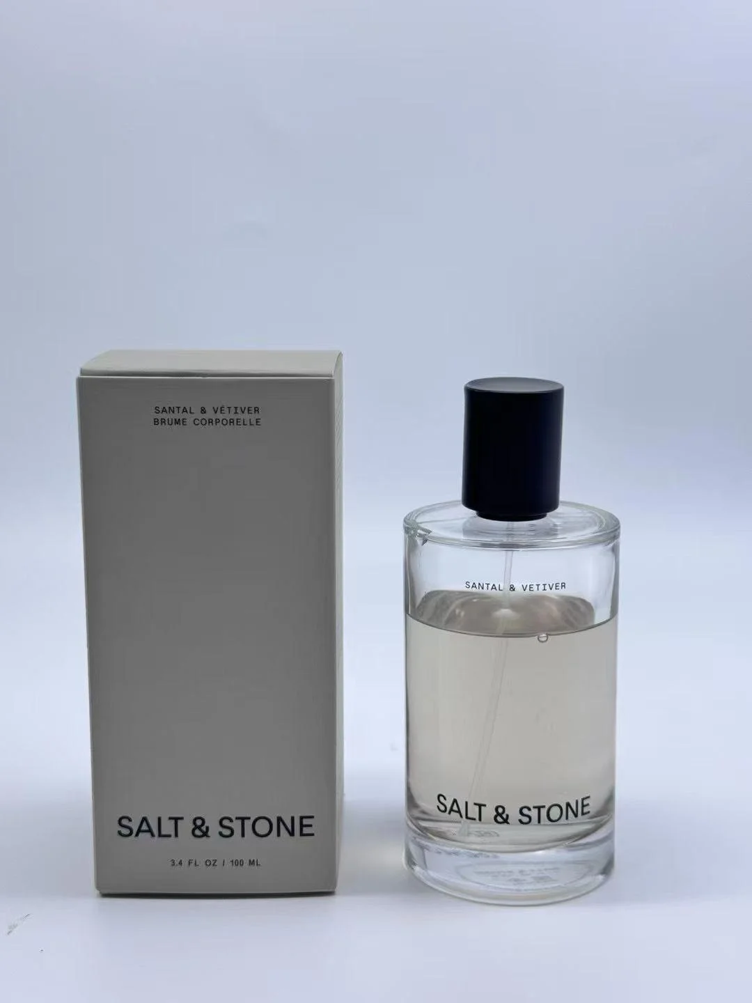 Парфюмерный спрей SALT-VETIVER, стойкий аромат, подходит для любого случая, простая атмосфера, идеальный праздничный подарок
Парфюмерный спрей SALT-VETIVER, стойкий аромат, подходит для любого случая, простая атмосфера, идеальный праздничный подарок