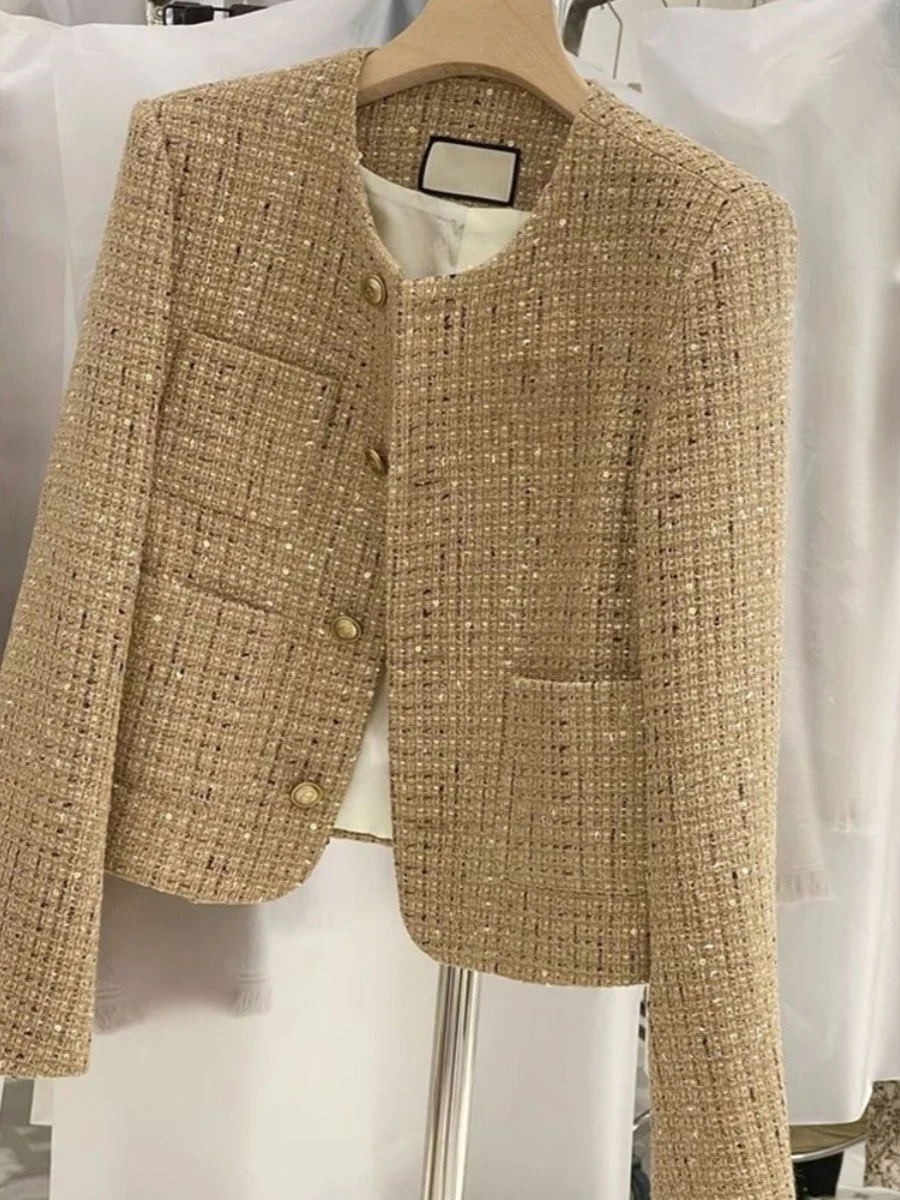 Верхняя одежда Ele ort для женщин, весна 2023, новинка Sle Commute Slim Fit Long Sve round Ne, однотонная на одной пуговице
Верхняя одежда Ele ort для женщин, весна 2023, новинка Sle Commute Slim Fit Long Sve round Ne, однотонная на одной пуговице