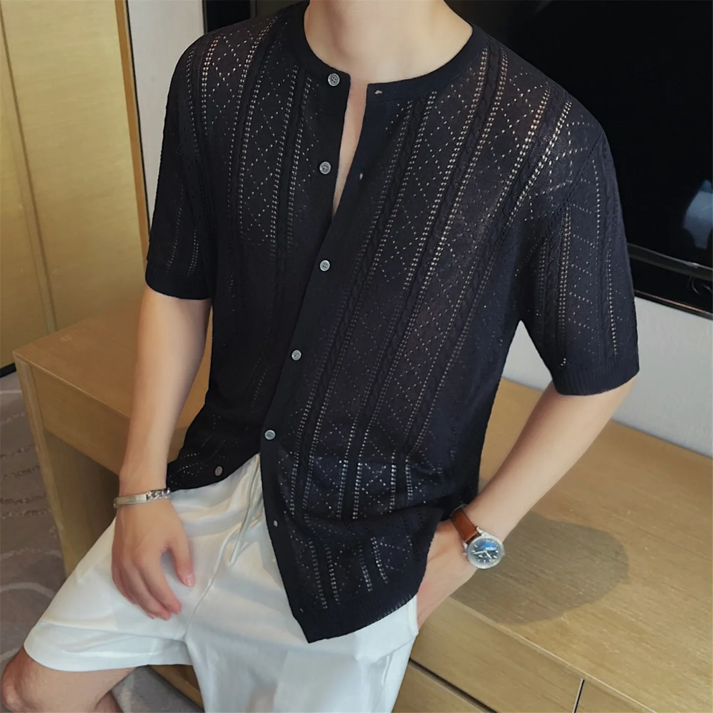 Men's Linen Blend Short Sleeve Knit Cardigan – Breathable Hollow-Out Stand Collar Top with Relaxed Fit for Casual & Outdoor Wear
Men's Linen Blend Short Sleeve Knit Cardigan – Breathable Hollow-Out Stand Collar Top with Relaxed Fit for Casual & Outdoor Wear
