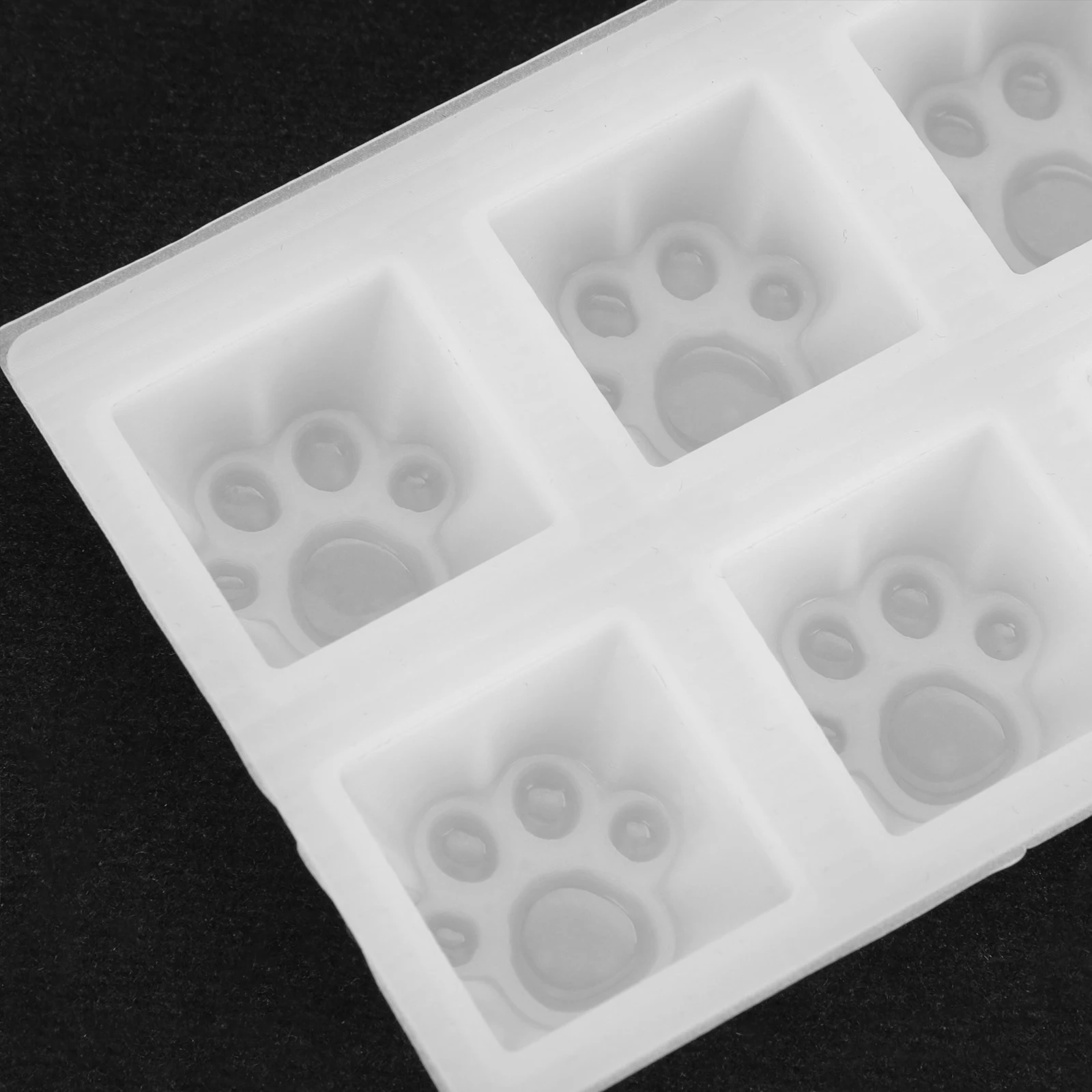 Cat Claw Keycap Mold Silicone Keyboard Resin Epoxy Molds 5650 White Custom Sequins Dried Flowers Premium Material Easy Operate
Cat Claw Keycap Mold Silicone Keyboard Resin Epoxy Molds 5650 White Custom Sequins Dried Flowers Premium Material Easy Operate