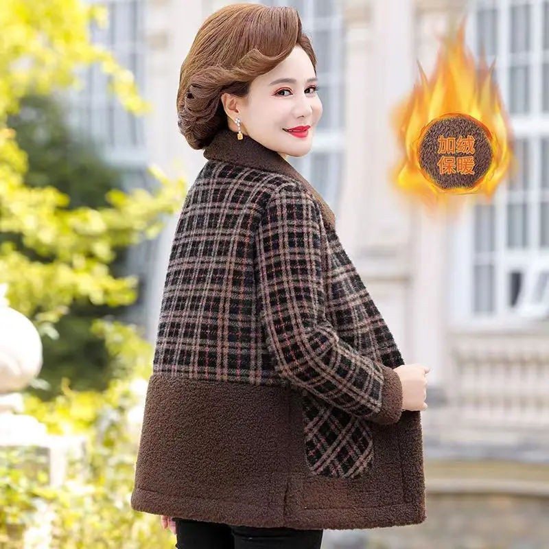 New Mom Outfit with Fleece Jacket for Women Middle-aged and Elderly Fashionable and Versatile Warm and Casual Jacket for Women
New Mom Outfit with Fleece Jacket for Women Middle-aged and Elderly Fashionable and Versatile Warm and Casual Jacket for Women