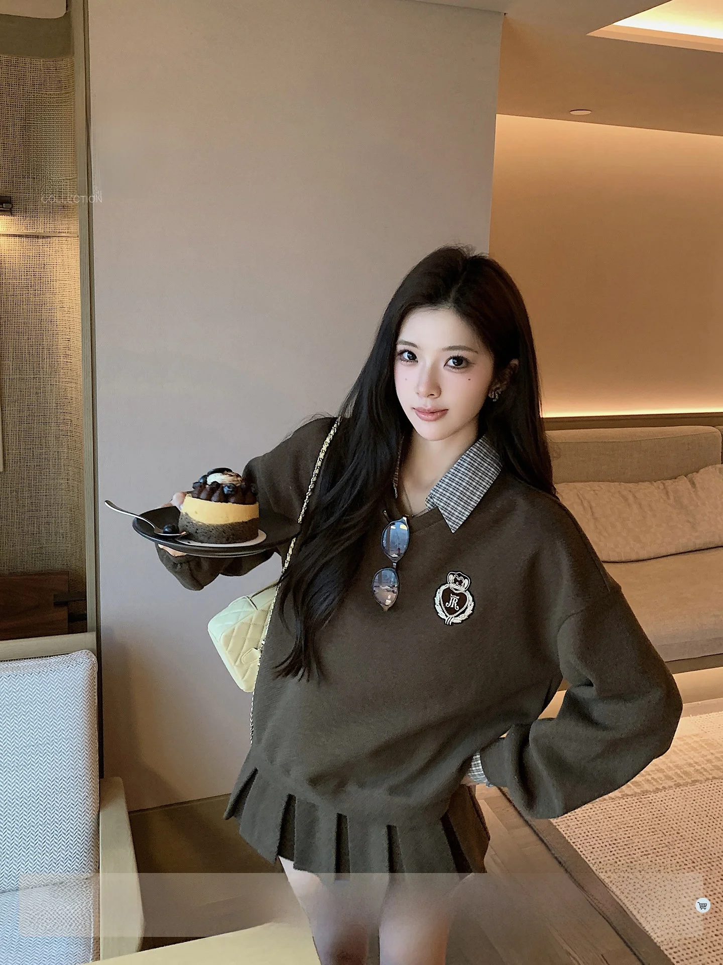 Sweet And Spicy College Style Casual Sweatshirt And Short Skirt Set Women's Slim Fit Winter Gingham Skirt Two-Piece Set
Sweet And Spicy College Style Casual Sweatshirt And Short Skirt Set Women's Slim Fit Winter Gingham Skirt Two-Piece Set