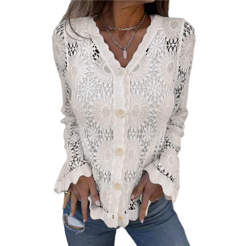 ABP-вышитый топ с длинными рукавами и v-образным вырезом на пуговицах, полый кардиган с половиной рукава
ABP-вышитый топ с длинными рукавами и v-образным вырезом на пуговицах, полый кардиган с половиной рукава