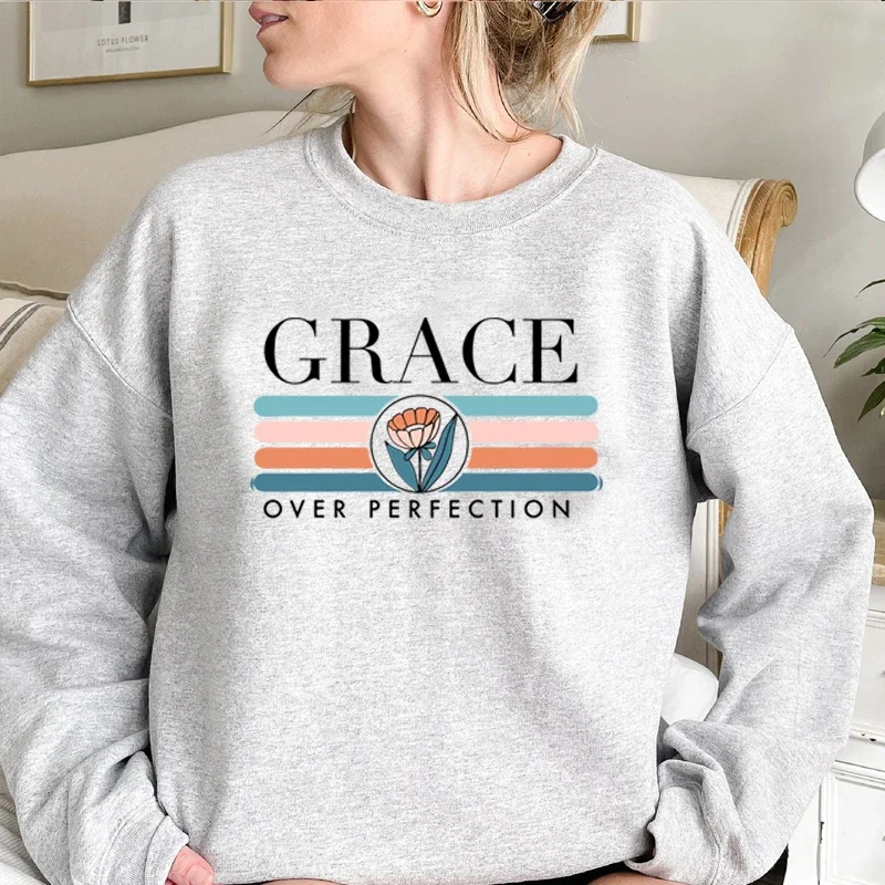 Grace Over Perfection Vintage Floral Printed Women Sweatshirt Long Sleeve Graphic Hoodies Inspirational Clothing Female Tops
Grace Over Perfection Vintage Floral Printed Women Sweatshirt Long Sleeve Graphic Hoodies Inspirational Clothing Female Tops