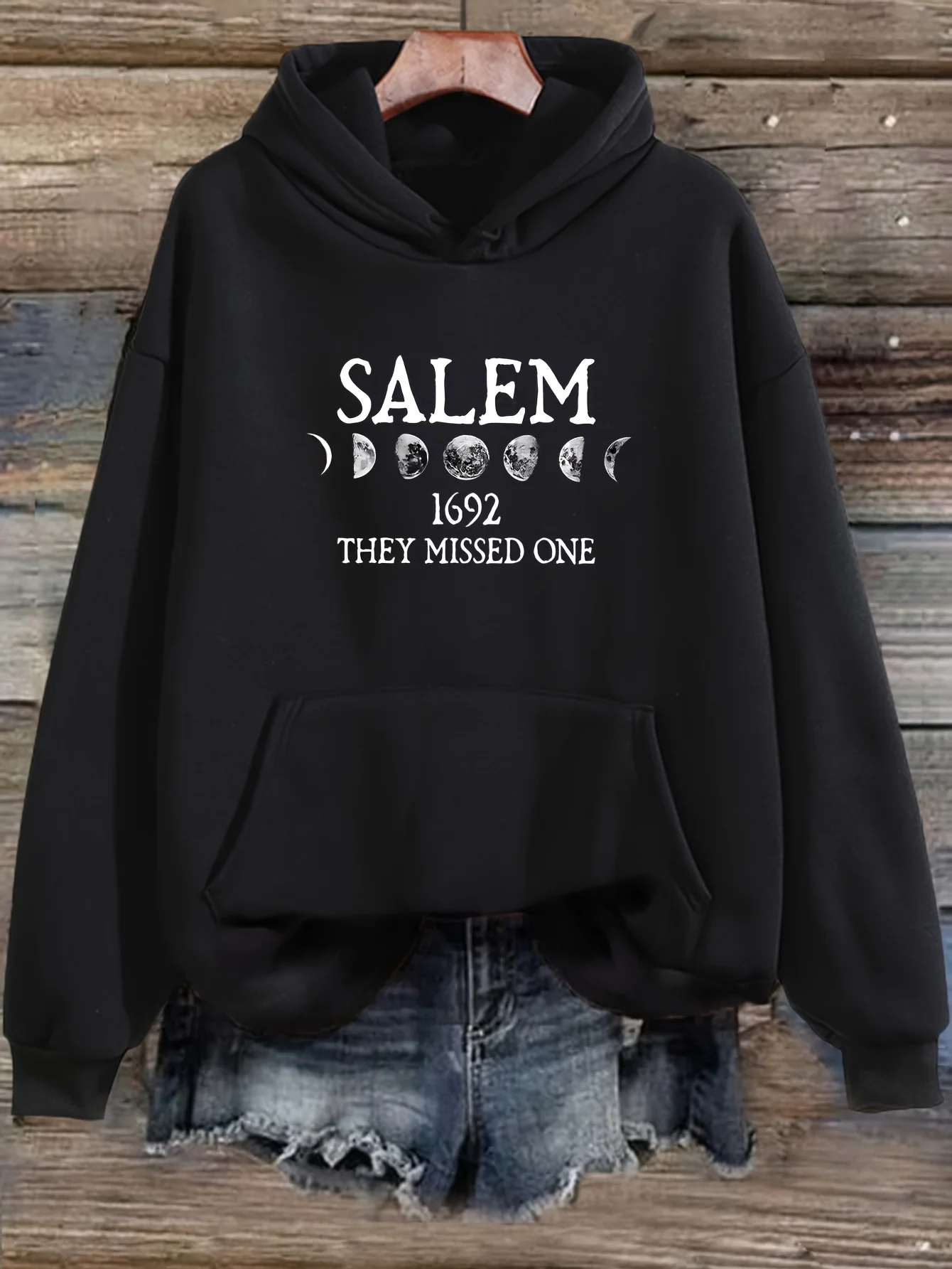 SALEM Ретро буквенный лунный принт 2022, осенне-зимняя женская толстовка с круглым вырезом и длинными рукавами, повседневная женская толстовка, одежда
SALEM Ретро буквенный лунный принт 2022, осенне-зимняя женская толстовка с круглым вырезом и длинными рукавами, повседневная женская толстовка, одежда