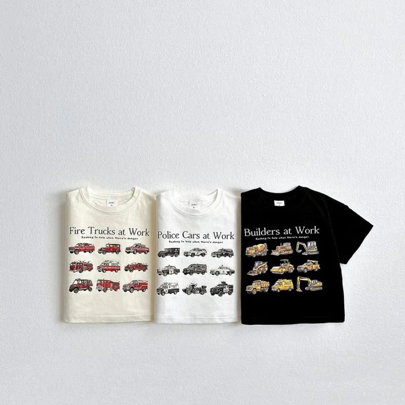 2026 Summer New Children Cartoon Print T Shirts Boys Thin Short Sleeve Tee Baby Girls Cotton Loose Tops Kids Clothes
2026 Summer New Children Cartoon Print T Shirts Boys Thin Short Sleeve Tee Baby Girls Cotton Loose Tops Kids Clothes