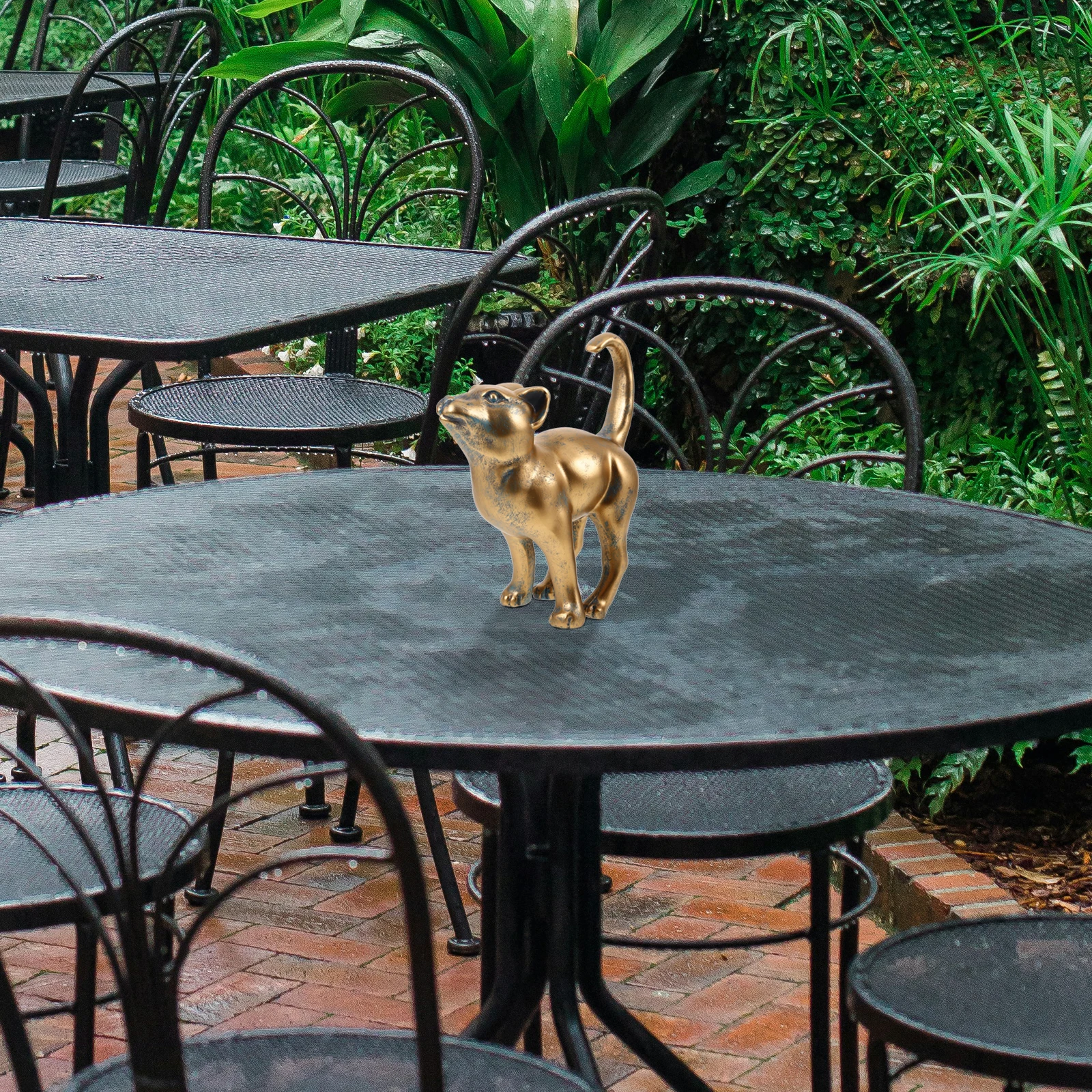 Realistic Cat Statue Resin Lifelike Garden Decoration Figurine Cartoon Sculpture Home Decor Cats 
Realistic Cat Statue Resin Lifelike Garden Decoration Figurine Cartoon Sculpture Home Decor Cats