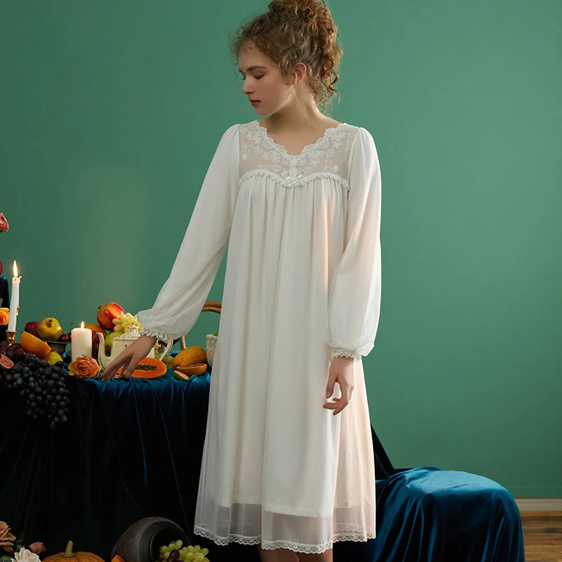 Vintage Royal Gauze Modal Women's Long Sleepwear Long Sleeve Elegant Princess Girls Loose Nightdress Spring Autumn
Vintage Royal Gauze Modal Women's Long Sleepwear Long Sleeve Elegant Princess Girls Loose Nightdress Spring Autumn