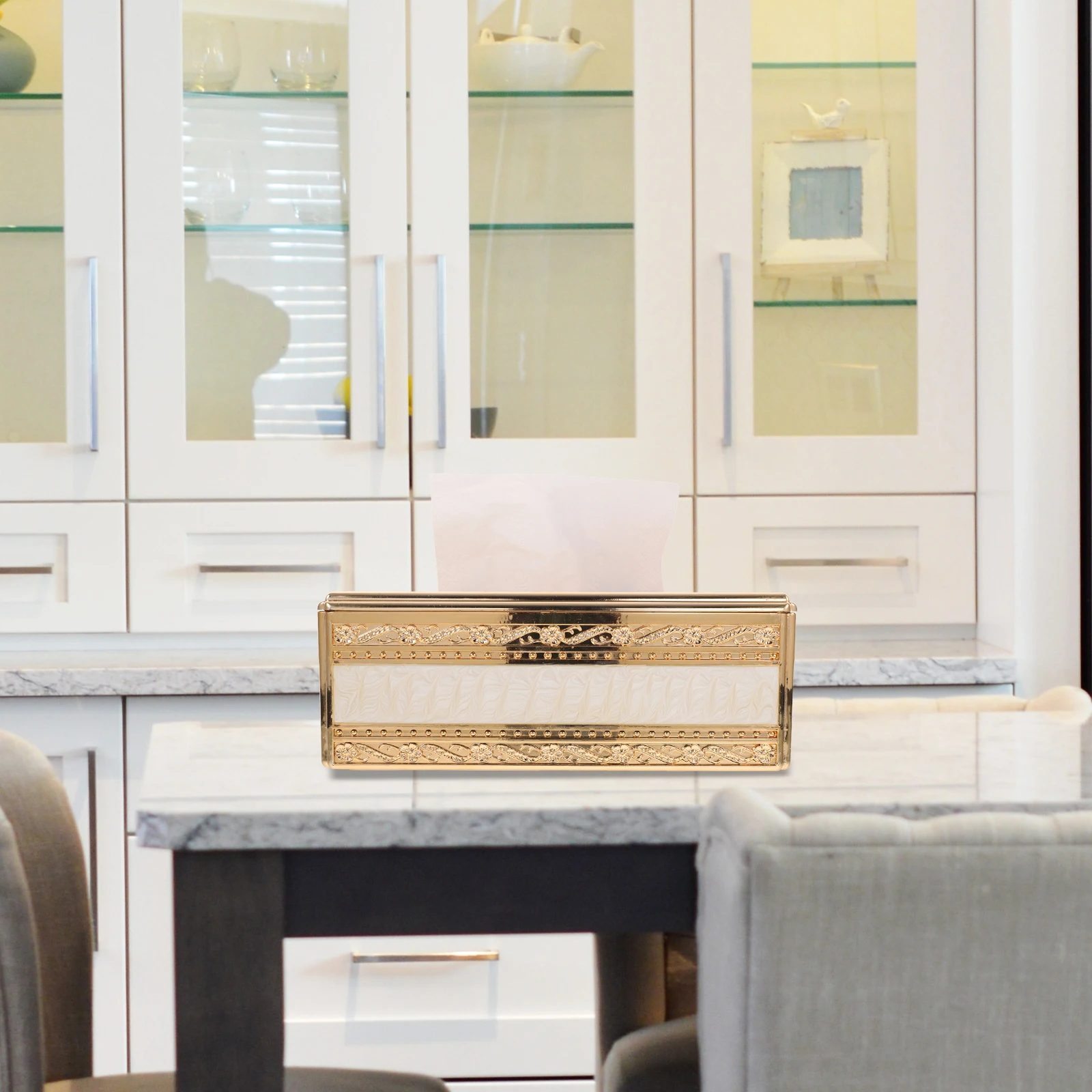 Luxury Acrylic Embossed Tissue Box Gold Plated Paper Towel Holder Household Hotel KTV Napkin ganizer Storage
Luxury Acrylic Embossed Tissue Box Gold Plated Paper Towel Holder Household Hotel KTV Napkin ganizer Storage