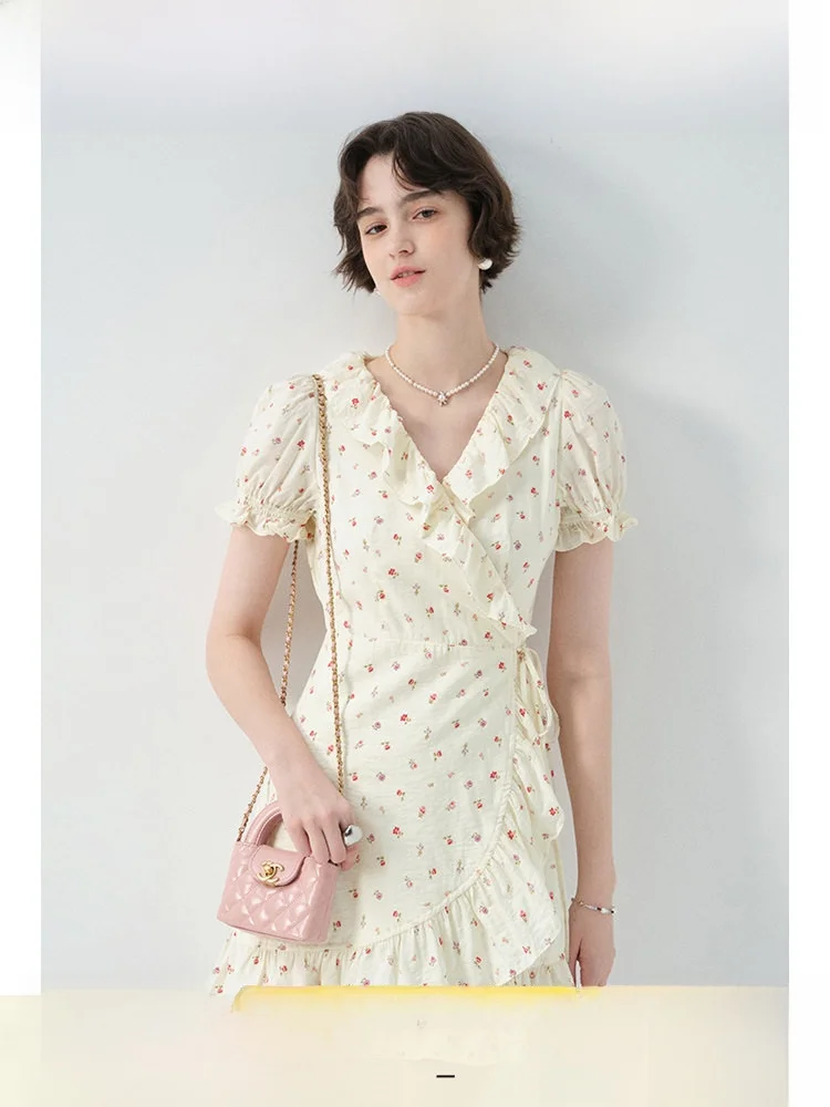 Large Size Floral Print Dress Short Sleeve Women's Fashion Slim Fit High Waist Summer Casual V-Neck A-Line Skirt Dress
Large Size Floral Print Dress Short Sleeve Women's Fashion Slim Fit High Waist Summer Casual V-Neck A-Line Skirt Dress