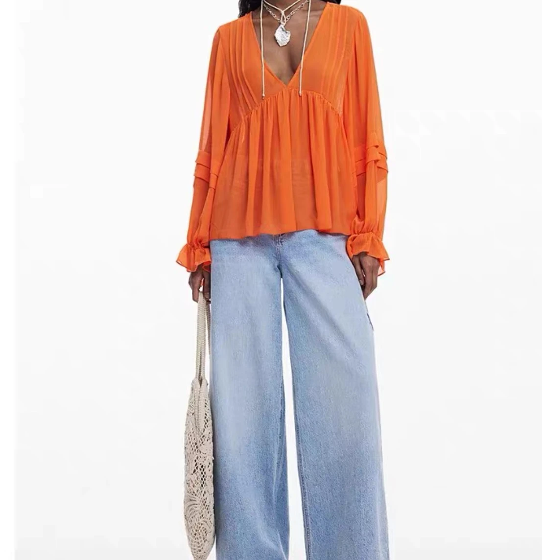 European, American, Spanish original single women's shirt loose dopamine orange V-neck long sleeved top 2025 new item
European, American, Spanish original single women's shirt loose dopamine orange V-neck long sleeved top 2025 new item