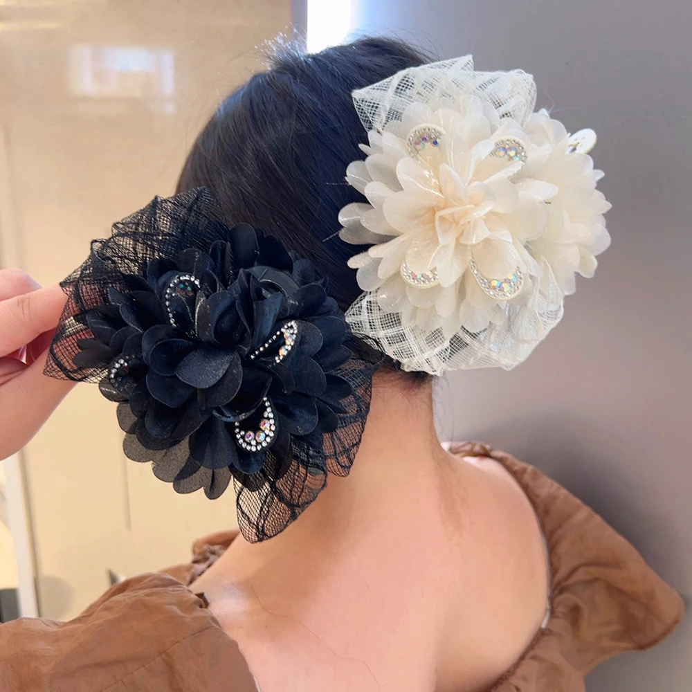 New Flower Hair Clip Tassel Acrylic Grasping Clip Hair Claw for Women Sweet Fashion
New Flower Hair Clip Tassel Acrylic Grasping Clip Hair Claw for Women Sweet Fashion