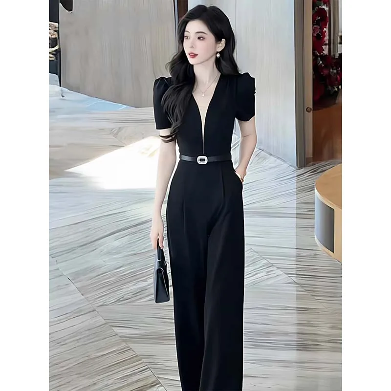 Elegant Slimming One-Piece Pantsuit Women's High Waist Wide Leg Pant High Quality Summer 2026 Design Casual Versatile Polyest...
Elegant Slimming One-Piece Pantsuit Women's High Waist Wide Leg Pant High Quality Summer 2026 Design Casual Versatile Polyest...