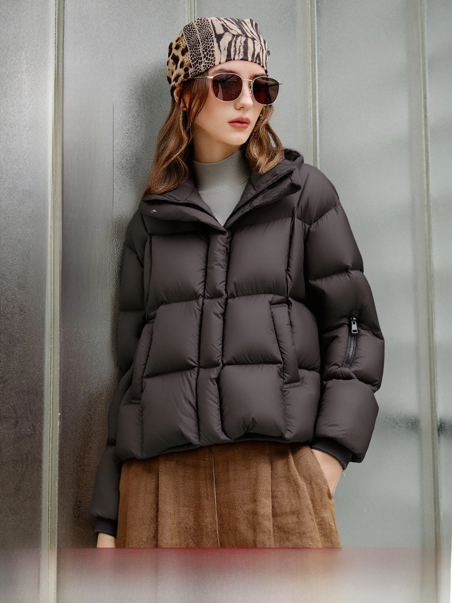 Soft Heart European Sle Bread Design down Jaet Coat Detachable Hood 85% White Du down Warm Thiened Ladies Ou...
Soft Heart European Sle Bread Design down Jaet Coat Detachable Hood 85% White Du down Warm Thiened Ladies Ou...