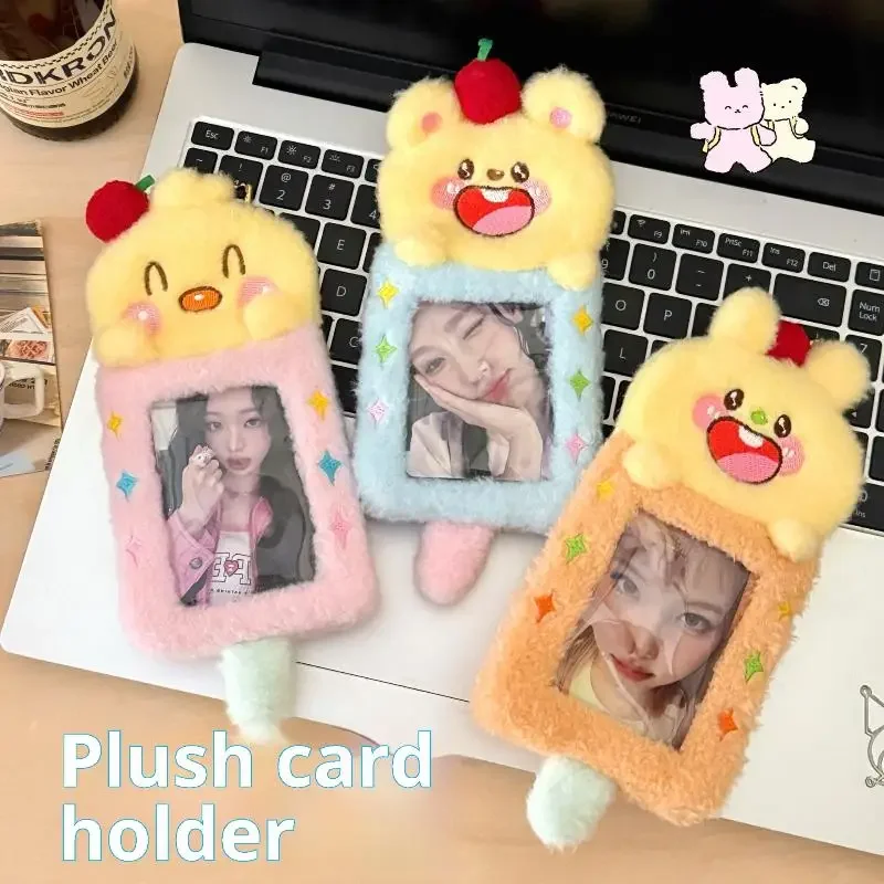 Милый мультяшный плюшевый брелок-держатель для фотокарточек, креативное украшение, защитный чехол для фотоальбома с изображением айдола
Милый мультяшный плюшевый брелок-держатель для фотокарточек, креативное украшение, защитный чехол для фотоальбома с изображением айдола
