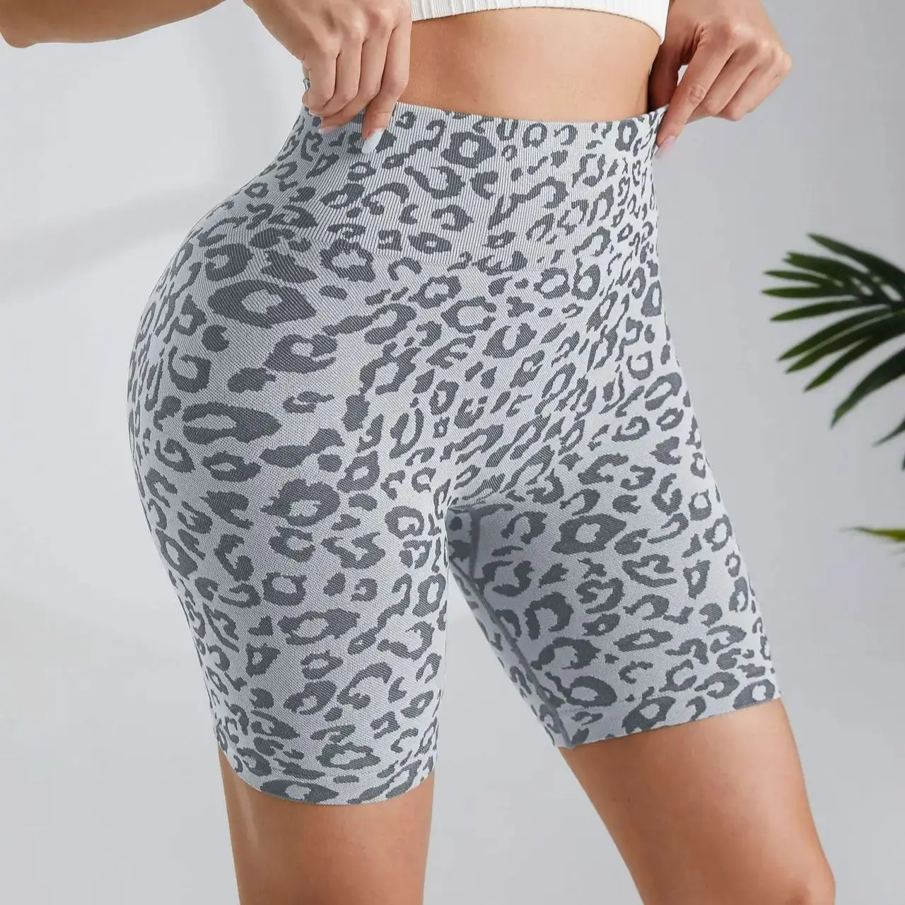 Women Gym Leopard Shorts Butt Lifting Workout Biker High Waist Elastic Athletic Yoga Pants Leggins Sports Fitness Tights
Women Gym Leopard Shorts Butt Lifting Workout Biker High Waist Elastic Athletic Yoga Pants Leggins Sports Fitness Tights