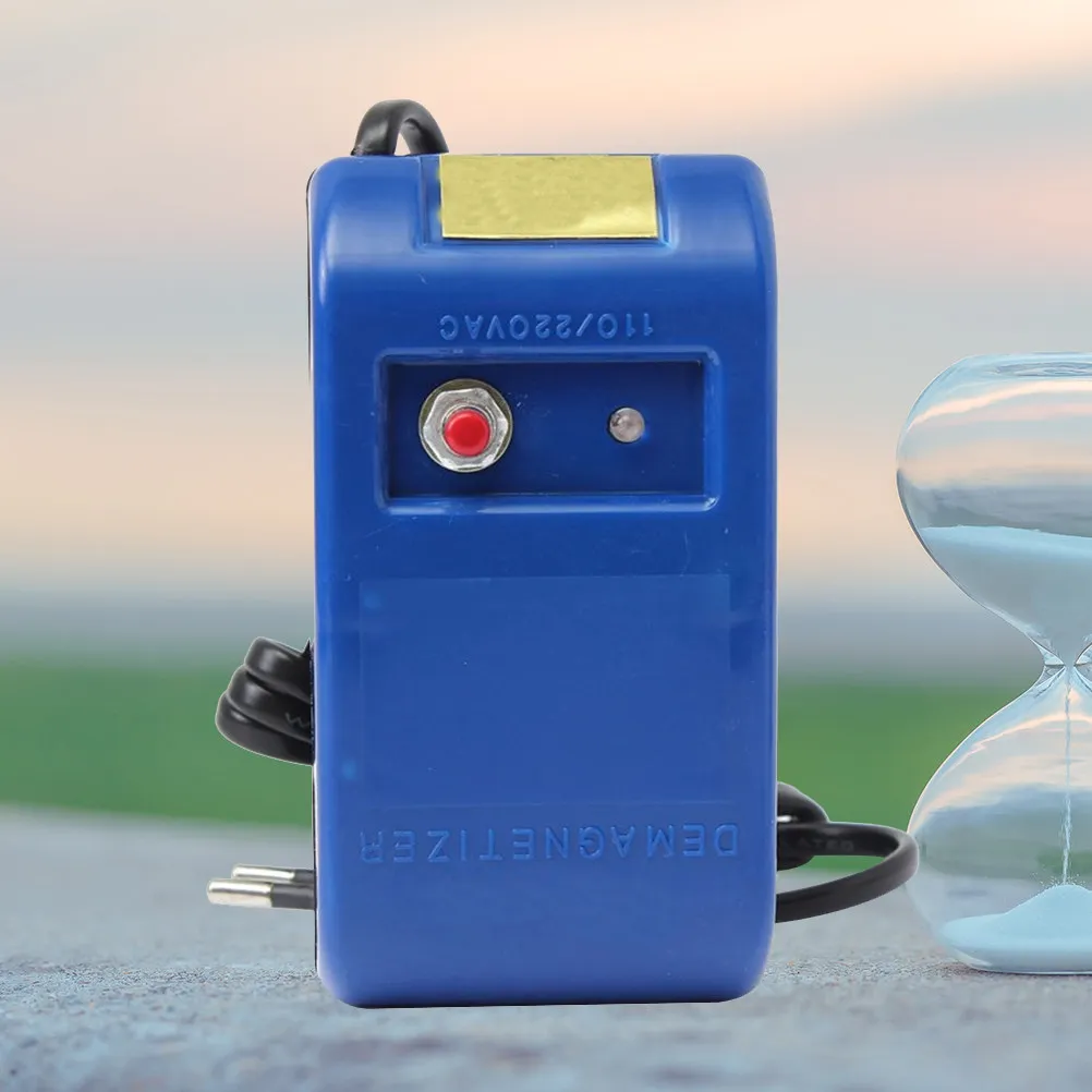 Compact Powerful Watch Demagnetizer Machine for Watchmakers Demagnetize Tweezers Screwdrivers Movements in 5 Seconds Easy
Compact Powerful Watch Demagnetizer Machine for Watchmakers Demagnetize Tweezers Screwdrivers Movements in 5 Seconds Easy