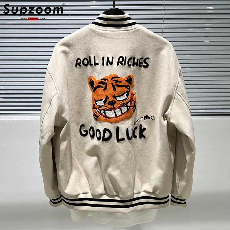 Arrival 2023 New Spring And Autumn Top Fashion Patchwork Embroidery Bomber Jacket Men Baseball Cotton Loose Casual Coat
Arrival 2023 New Spring And Autumn Top Fashion Patchwork Embroidery Bomber Jacket Men Baseball Cotton Loose Casual Coat