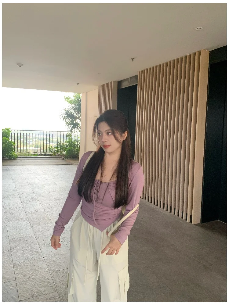 Женская вязаная футболка с длинным рукавом, V-образным вырезом, защитой от солнца, асимметричным подолом, в американском стиле, с эффектом влагоотвода
Женская вязаная футболка с длинным рукавом, V-образным вырезом, защитой от солнца, асимметричным подолом, в американском стиле, с эффектом влагоотвода