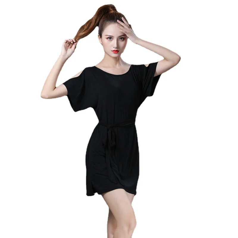 Black Latin Dance Dress Short Sleeve Training Loose Sexy Sleeved Bat Sleeve Dance Dress Female Practice Skirt Adult Costume
Black Latin Dance Dress Short Sleeve Training Loose Sexy Sleeved Bat Sleeve Dance Dress Female Practice Skirt Adult Costume