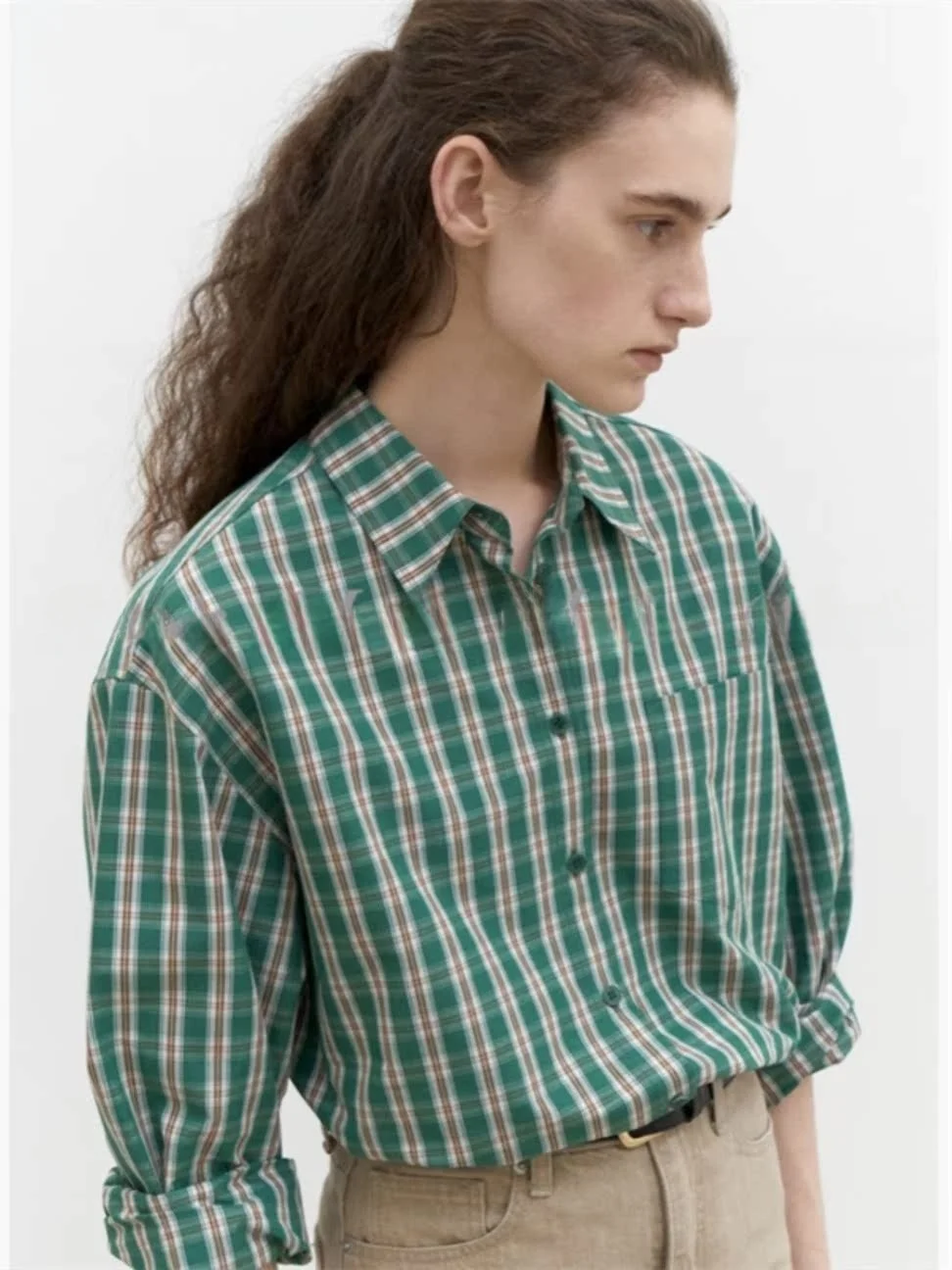 Повседневная свободная рубашка-топ в клетку с длинным рукавом на одной пуговице Lerobe23, универсальная, весна-осень, корейский стиль, смесь хлопка и полиэстера
Повседневная свободная рубашка-топ в клетку с длинным рукавом на одной пуговице Lerobe23, универсальная, весна-осень, корейский стиль, смесь хлопка и полиэстера