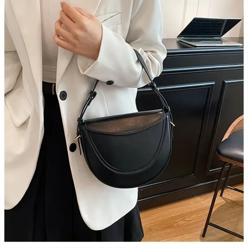 Modern Outdoor Leather Women Bag High End Paris Fashion Bag Casual Simple Tote Bag Practical Crossbody Hand Bag
Modern Outdoor Leather Women Bag High End Paris Fashion Bag Casual Simple Tote Bag Practical Crossbody Hand Bag
