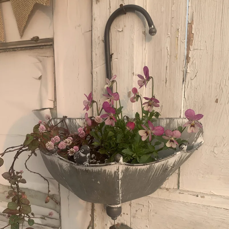 Vintage Gray Handcrafted Wall Hanging Pot Flower Holder,Umbrella Design, Bird Adorned
Vintage Gray Handcrafted Wall Hanging Pot Flower Holder,Umbrella Design, Bird Adorned