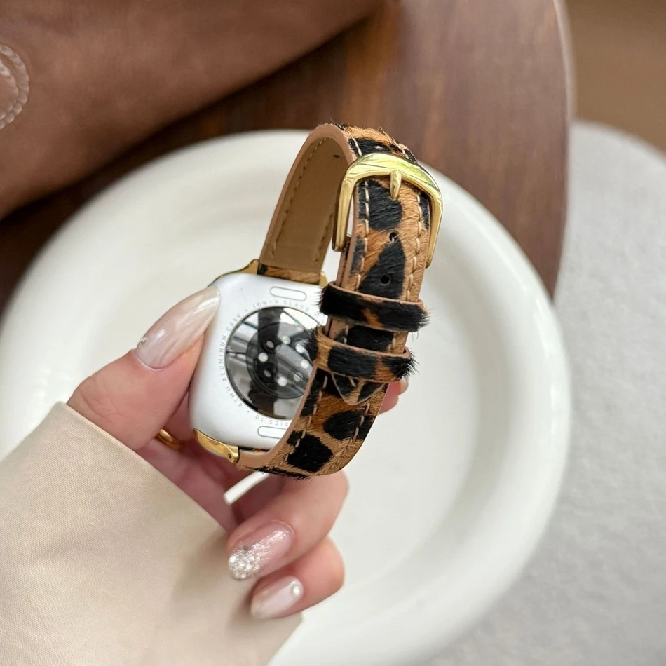 Кожаный браслет из леопардового конского волоса для Apple Watch Series 11/10/9/8/7/Ultra iWatch, ремешок 49/46/45/44/42/41/40/38 мм, стильный
Кожаный браслет из леопардового конского волоса для Apple Watch Series 11/10/9/8/7/Ultra iWatch, ремешок 49/46/45/44/42/41/40/38 мм, стильный