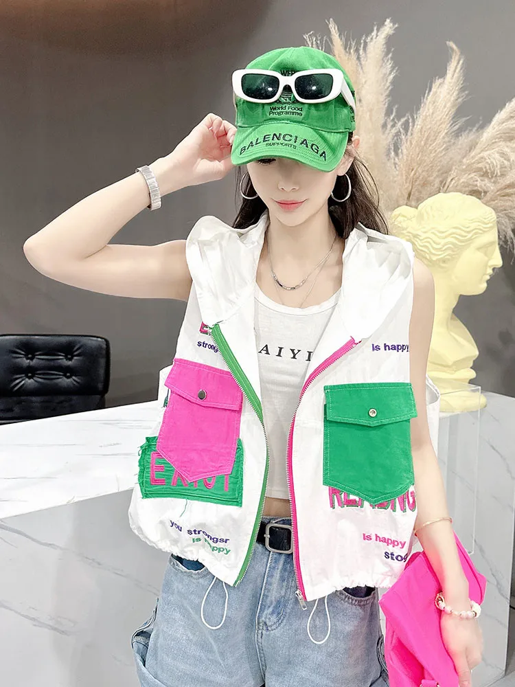 White Summer Thin Outerwear Vest Women's Loose Faion Design Svel Top with Skirt Street Sle Cotton Denim Material
White Summer Thin Outerwear Vest Women's Loose Faion Design Svel Top with Skirt Street Sle Cotton Denim Material