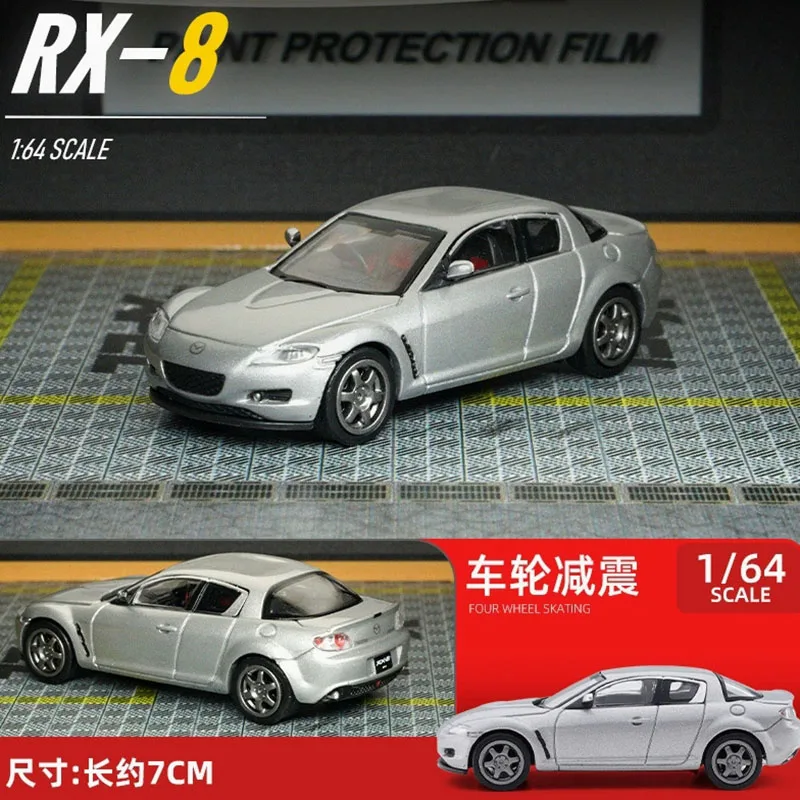 UM литой под давлением масштаб 1/64 RX-8 спортивный автомобиль из сплава, имитация модели автомобиля, статическая коллекция, украшенные праздничные подарки, игрушки, сувенирный подарок
UM литой под давлением масштаб 1/64 RX-8 спортивный автомобиль из сплава, имитация модели автомобиля, статическая коллекция, украшенные праздничные подарки, игрушки, сувенирный подарок