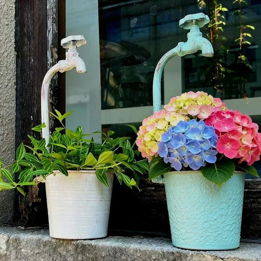 Rustic Metal Faucet Flowerpot Artistic Crack Resistant Retro Vintage Flowerpot Corrosion-Resistant Succulent Planters Home Decor
Rustic Metal Faucet Flowerpot Artistic Crack Resistant Retro Vintage Flowerpot Corrosion-Resistant Succulent Planters Home Decor