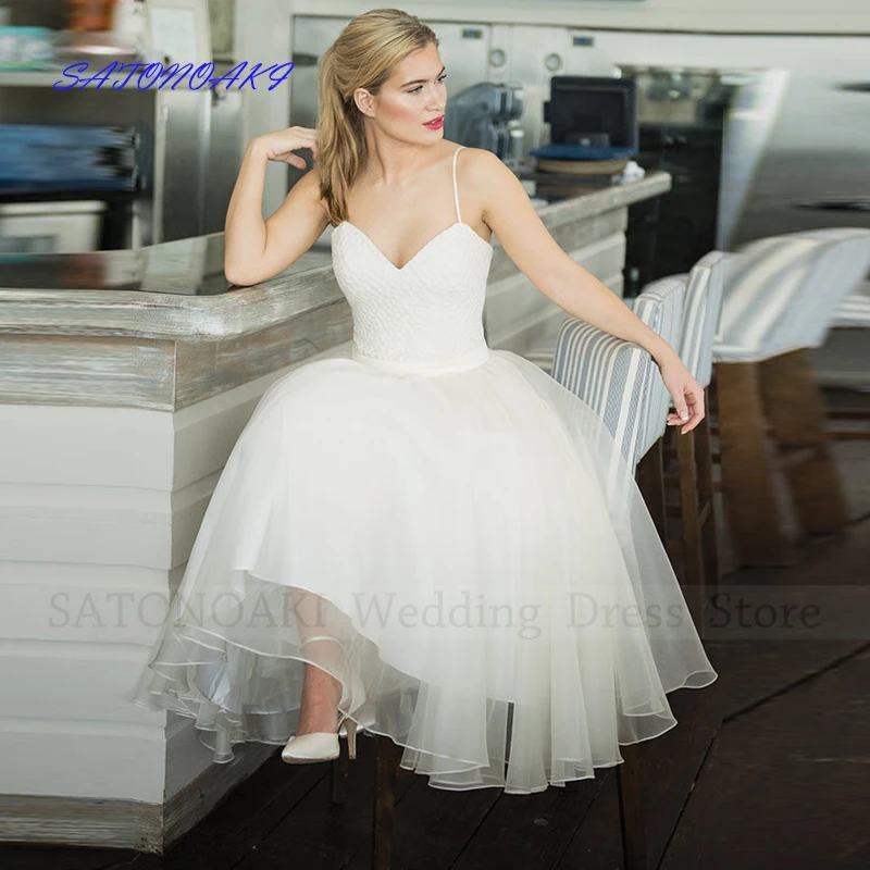 Vestidos De Novia Elegant Simple Boho Short Wedding Dress For Women Spaghetti Straps Sleeveless Bride Gown Robe Mariée Custom
Vestidos De Novia Elegant Simple Boho Short Wedding Dress For Women Spaghetti Straps Sleeveless Bride Gown Robe Mariée Custom