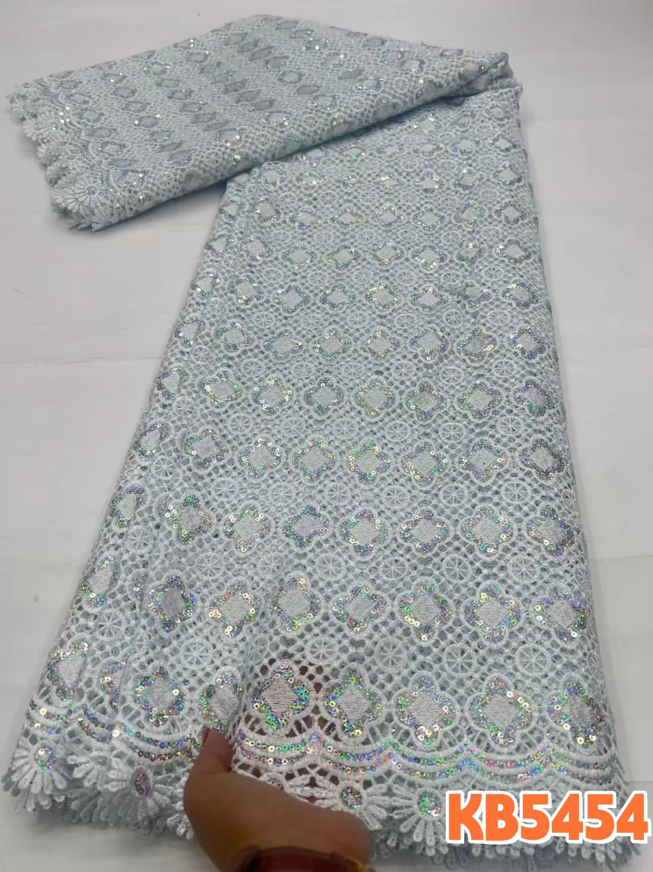 Water Souble Sequins Lace Fabric White Guipure Cord Lace African Sewing Trim Green Lace Nigerian Fabric for Sewing KB5454
Water Souble Sequins Lace Fabric White Guipure Cord Lace African Sewing Trim Green Lace Nigerian Fabric for Sewing KB5454