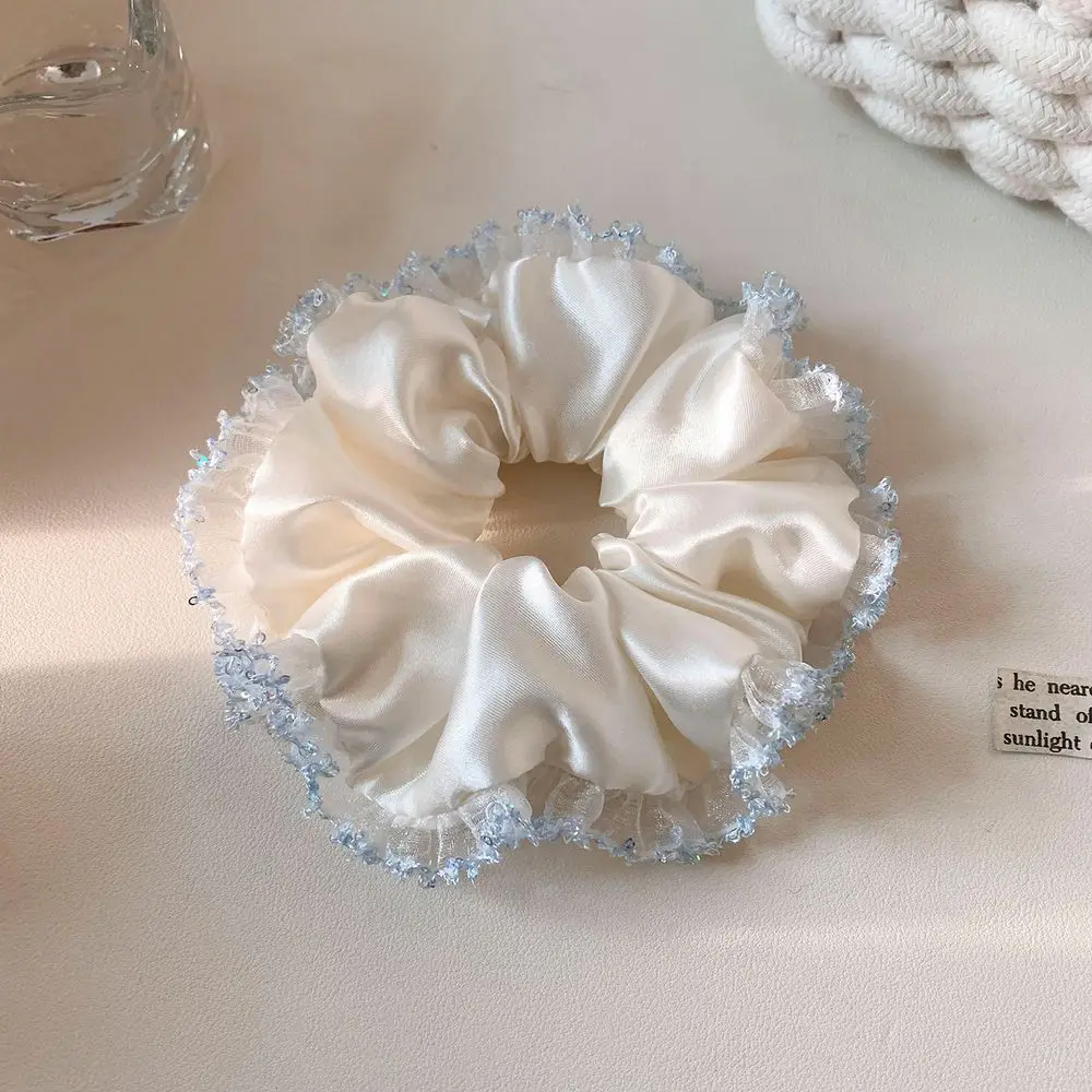 White satin blue-edged large intestine hair tie for women with a high-end feel and extra large hair tie for round head
White satin blue-edged large intestine hair tie for women with a high-end feel and extra large hair tie for round head