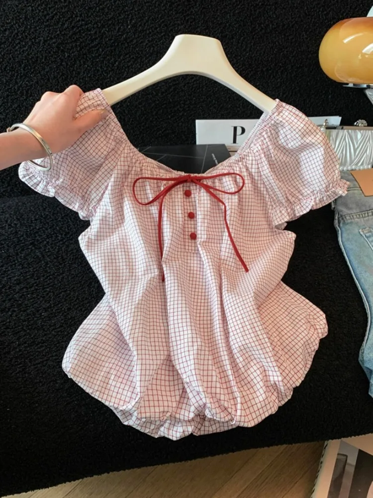 Low Saturation Pink Plaid Doll Shirt Women's Summer Cure One Shoulder Bubble Sleeve Polyester Fiber Casual Sweet Style Top
Low Saturation Pink Plaid Doll Shirt Women's Summer Cure One Shoulder Bubble Sleeve Polyester Fiber Casual Sweet Style Top