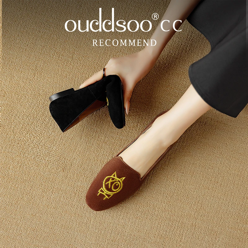 Ods Luxury Suede Leather Shoes Women Wedding Dress Shoes designer Embroidery Loafers High Quality Oxford Women Flat Party Shoes
Ods Luxury Suede Leather Shoes Women Wedding Dress Shoes designer Embroidery Loafers High Quality Oxford Women Flat Party Shoes