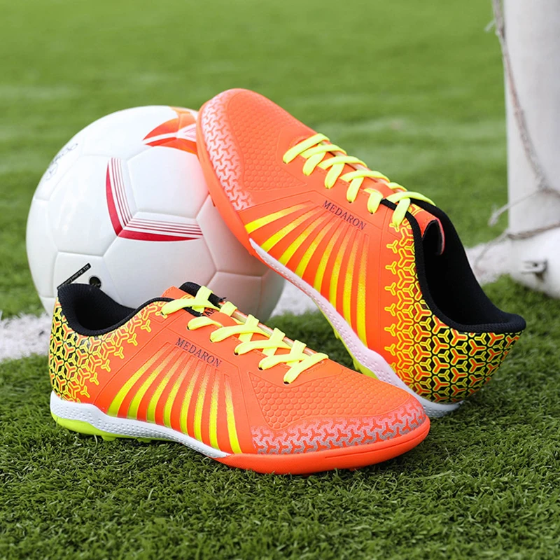 Men Turf Soccer Shoes Original Resistant Casual Male Ultralight Football Boots Comfortable Fast Non Slip Futsal Football Shoes
Men Turf Soccer Shoes Original Resistant Casual Male Ultralight Football Boots Comfortable Fast Non Slip Futsal Football Shoes