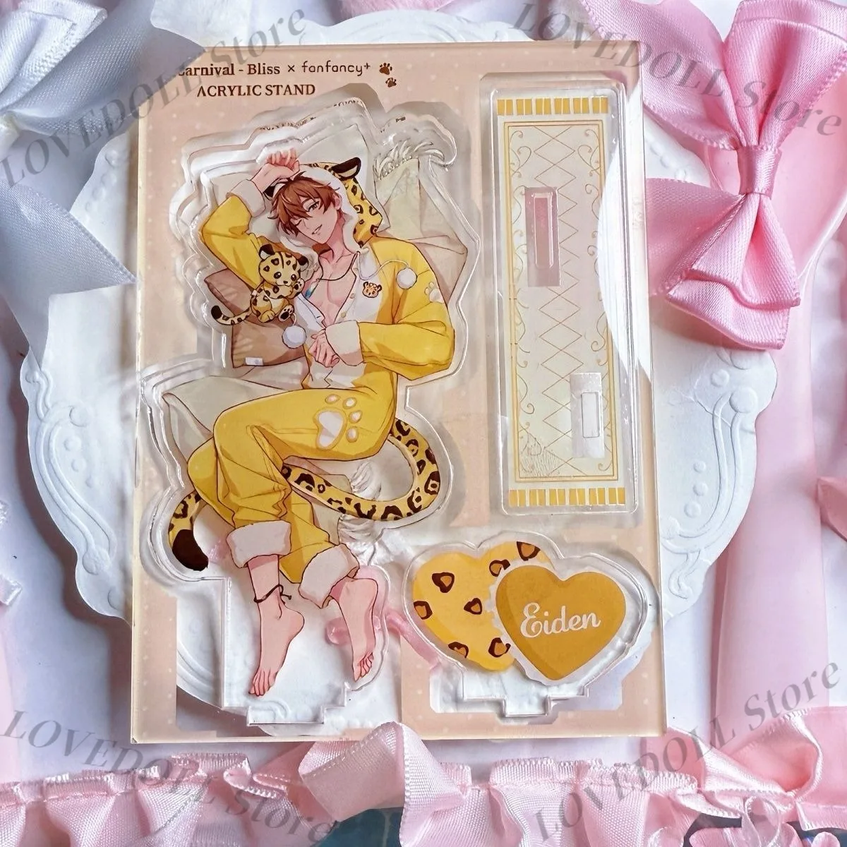 Game Nu: Carnival Yakumo Attributes Cute Pajamas Theme Cosplay Acrylic Keychain Cute Badge Pendant Cartoon Figure Key chain
Game Nu: Carnival Yakumo Attributes Cute Pajamas Theme Cosplay Acrylic Keychain Cute Badge Pendant Cartoon Figure Key chain