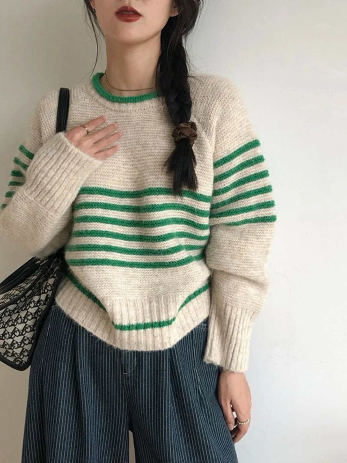 Color Blo Striped round Ne Loose Women's Knitwear Spring Autumn Faionable Vintage Korean Sle Lazy Girl Sweater
Color Blo Striped round Ne Loose Women's Knitwear Spring Autumn Faionable Vintage Korean Sle Lazy Girl Sweater