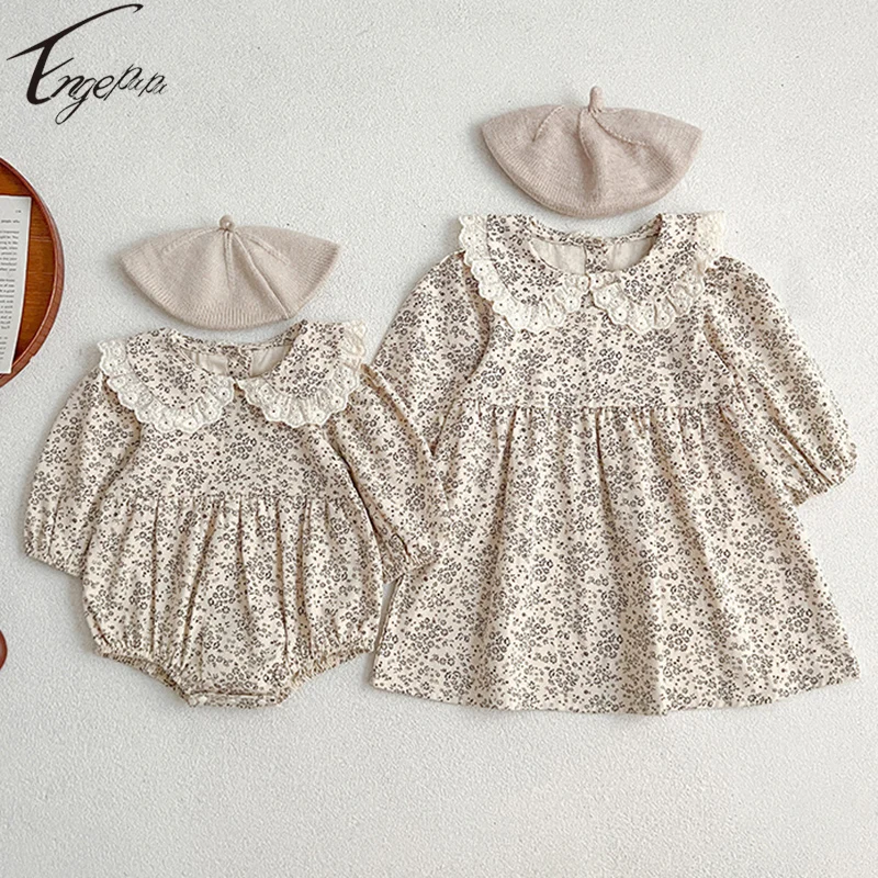 Girls Rompers Sweet Floral Printed Jumpsuit Baby Girls Long Sleeves Romper Princess Girl Sweet Lace Dress Sister Autumn Clothes
Girls Rompers Sweet Floral Printed Jumpsuit Baby Girls Long Sleeves Romper Princess Girl Sweet Lace Dress Sister Autumn Clothes