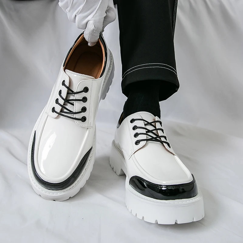 Classic Style Men's Lace Up Cowhide Casual Oxford Shoes Luxury Brand Comfortable Round Toe Business Banquet Casual Leather Shoes
Classic Style Men's Lace Up Cowhide Casual Oxford Shoes Luxury Brand Comfortable Round Toe Business Banquet Casual Leather Shoes