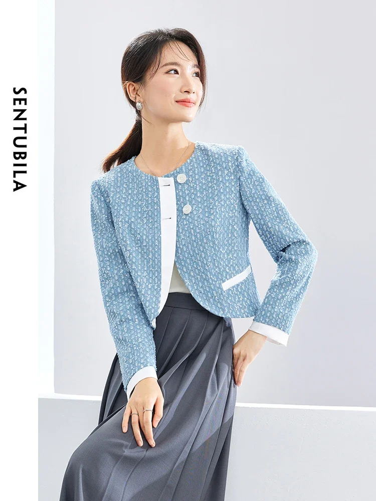 SENTUBILA Sequins Denim Cropped Jackets Women 2025 Spring Autumn Patchwork Satin Fashion Jeans Coat Female Clothes 141W52899
SENTUBILA Sequins Denim Cropped Jackets Women 2025 Spring Autumn Patchwork Satin Fashion Jeans Coat Female Clothes 141W52899