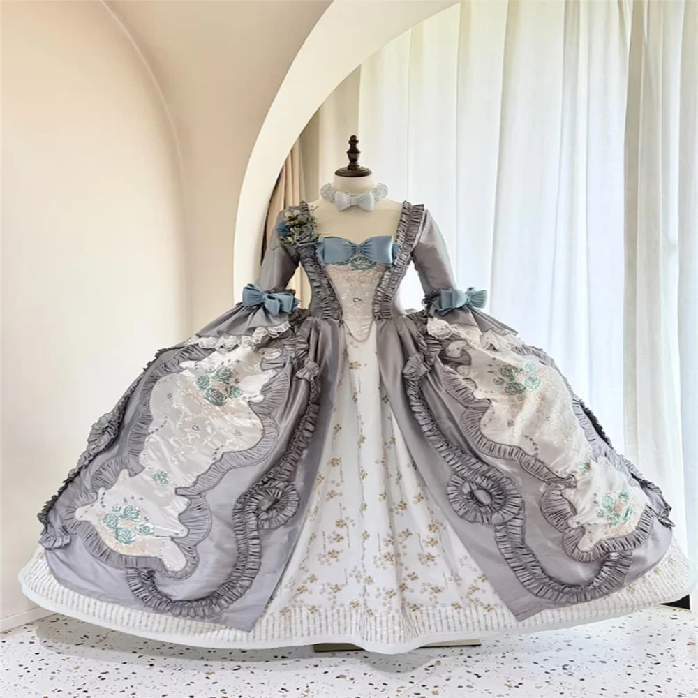 18th Century Luxurious Rococo Baroque Robe a La Francaise Dress Queen Marie Antoinette Royal Court Ball Gown
18th Century Luxurious Rococo Baroque Robe a La Francaise Dress Queen Marie Antoinette Royal Court Ball Gown